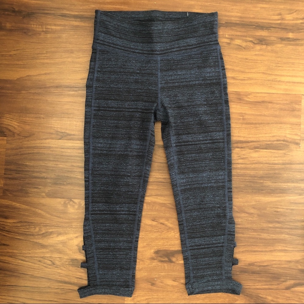 NEW! Cropped Leggings
